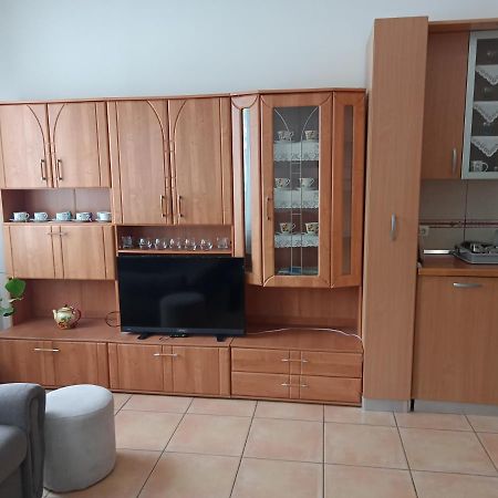 Apartman Mara ลอฟราน ภายนอก รูปภาพ