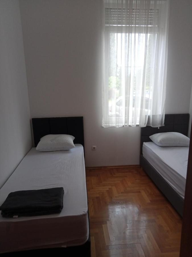 Apartman Mara ลอฟราน ภายนอก รูปภาพ